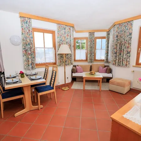 Apartment Landhaus Schiestl